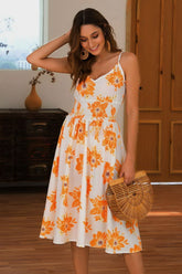 Kleid mit V-Ausschnitt und Print